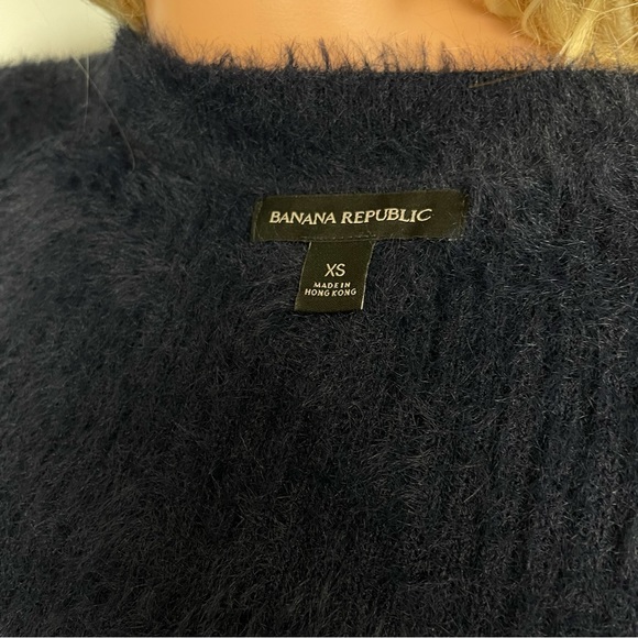 Banana Republic Sweater Cardigan Navy Blue w Gold Buttons Fuzzy sz XS - Picture 6 of 7